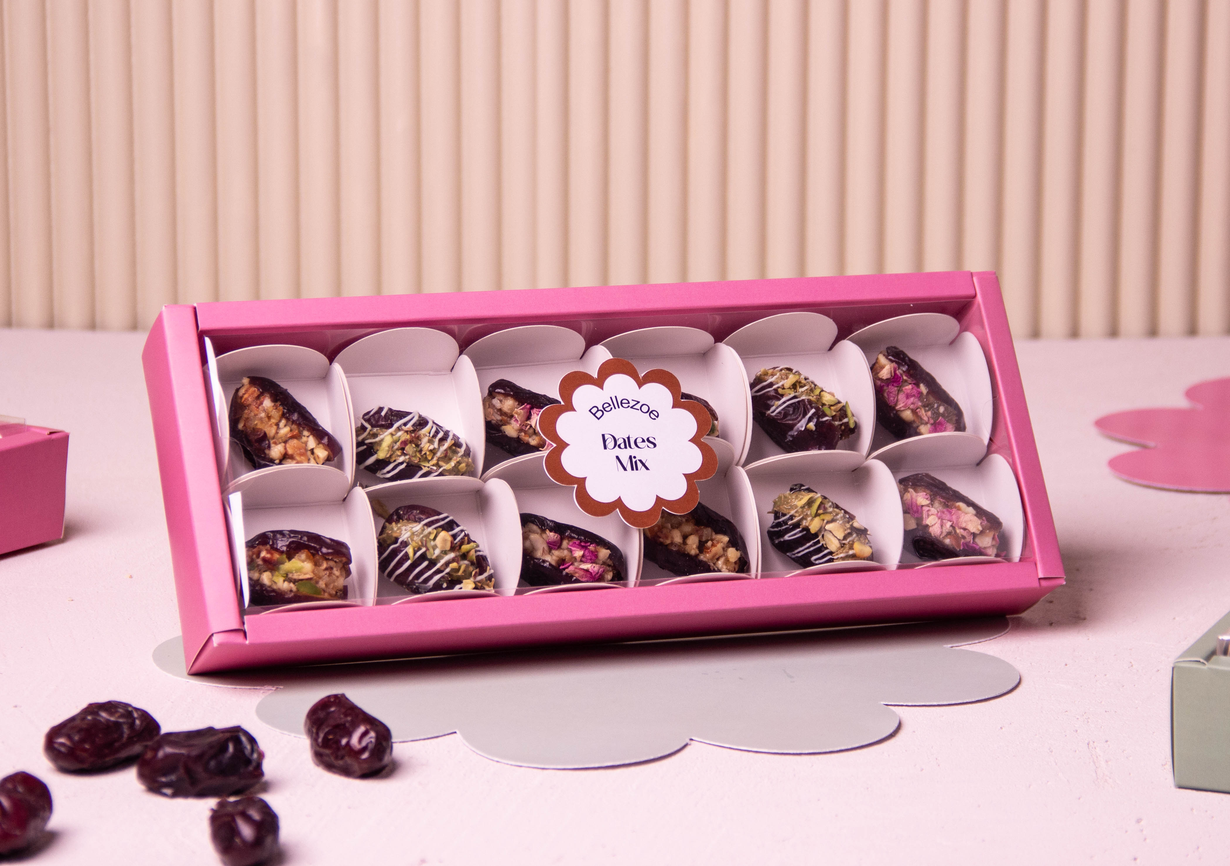Stuffed Dates Mix