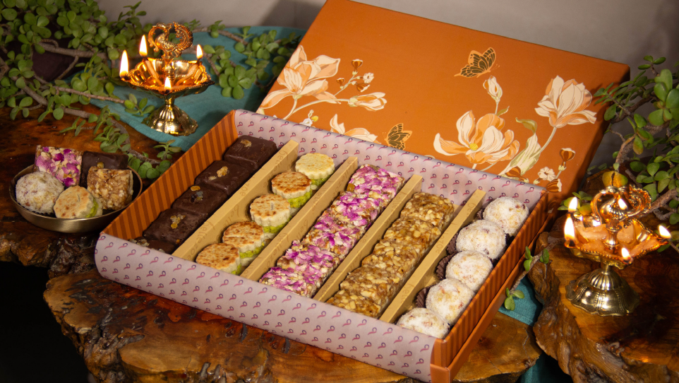 Premium Sweet Box - Large