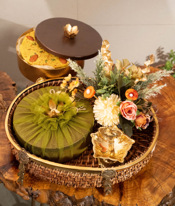 Oval Hamper