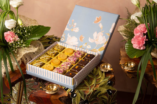 Premium Mix Box Medium 2.4